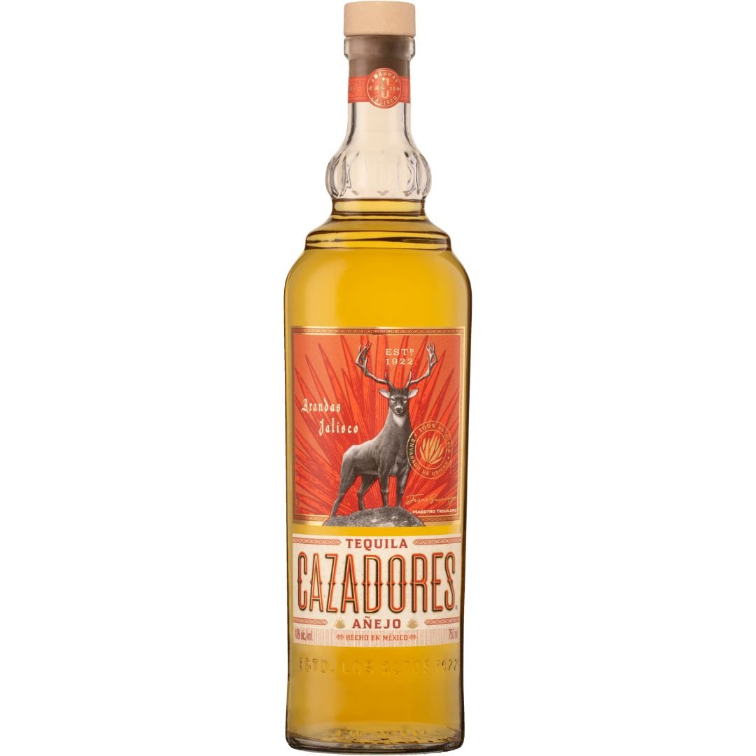Cazadores Anejo | Cape & Cane